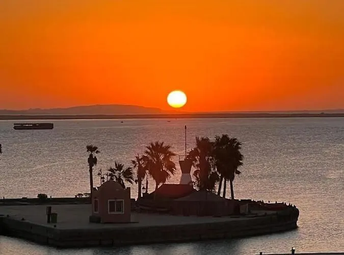 Marina Sea View *